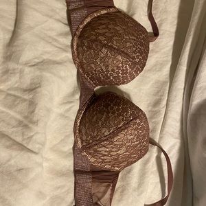 Victoria’s Secret bra